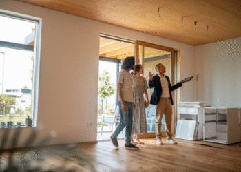 Wie finde ich den besten Immobilienmakler für mein Haus in Dresden?