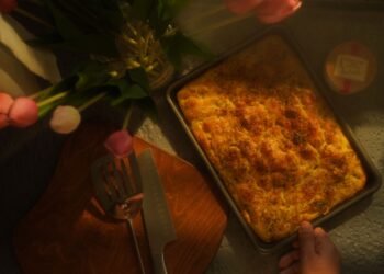 Focaccia Rezept: Luftig, knusprig & unglaublich einfach selbst backen